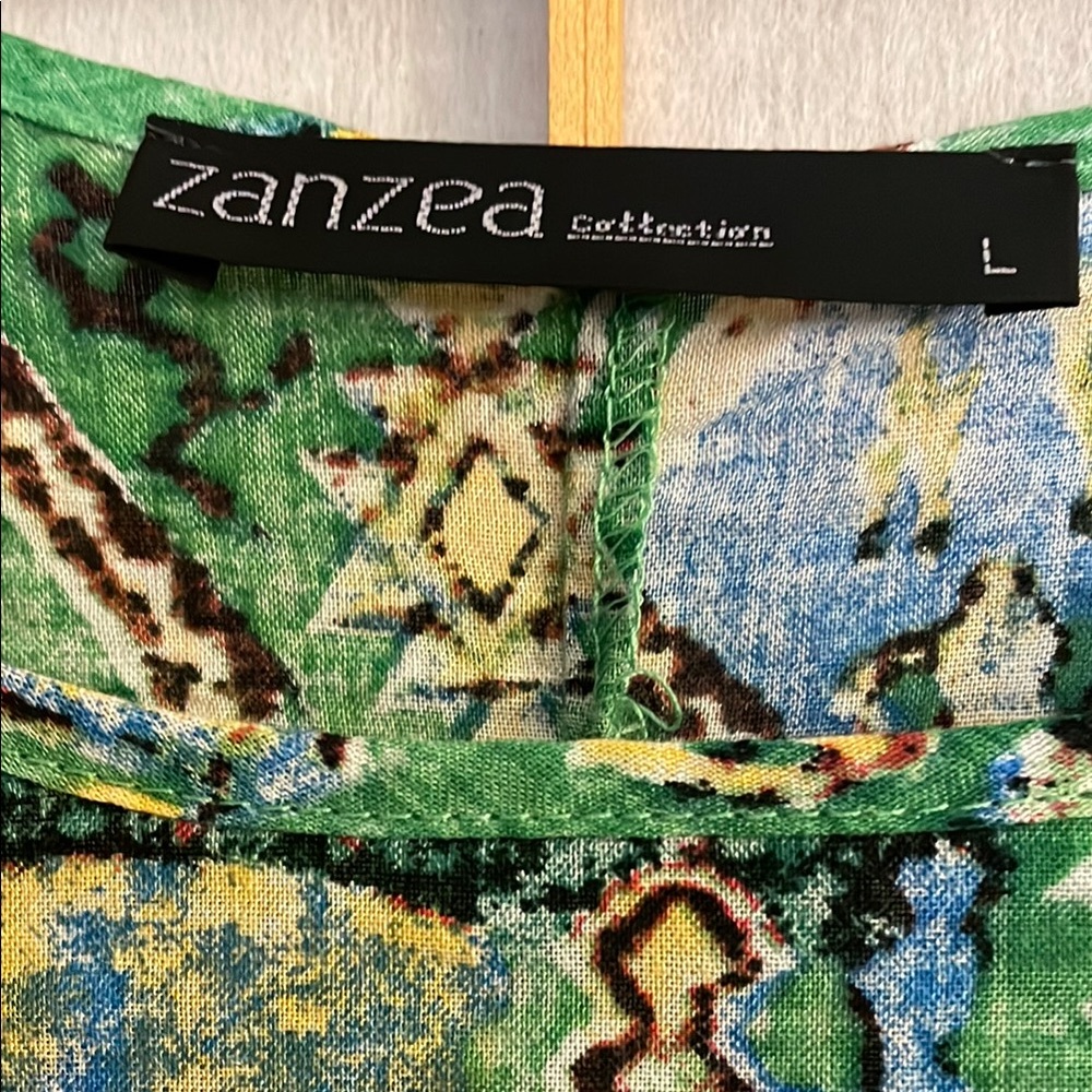 Zanzea Green Tulip Dress with short Sleeves and Crew Neck - Picture 2 of 5